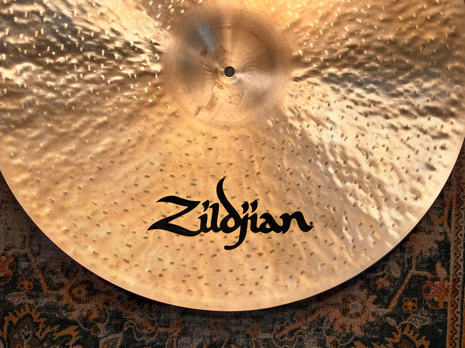 Zildjian K CUSTOM 22” DARK Ride 2820 g Gorgeous Balanced Tone! Great Definition! Don’t Pay $600!