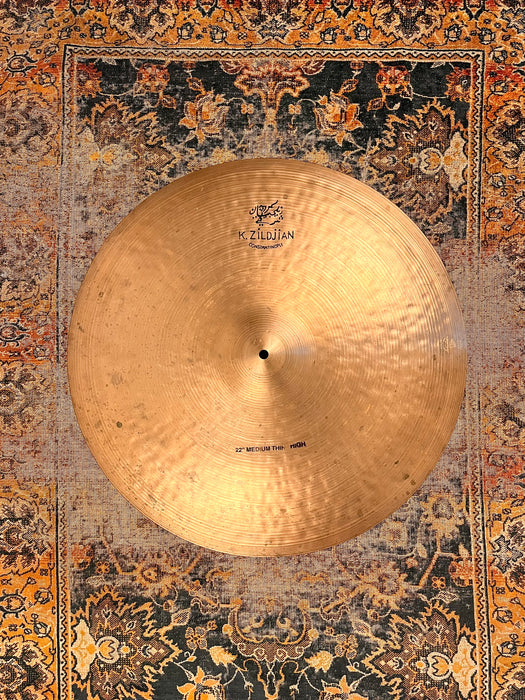 Zildjian K CONSTANTINOPLE 22” MEDIUM THIN HIGH 2495 g LIGHT COMPLEX Smoky CRASHABLE
