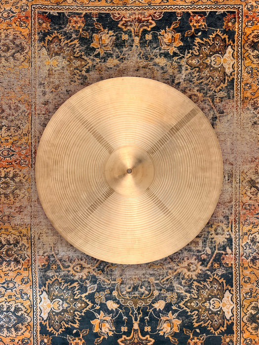 Rare Vintage Zildjian FACTORY LIGHT RIDE 20” Only 2065 g LIGHT SHIMMER Golden Tone!