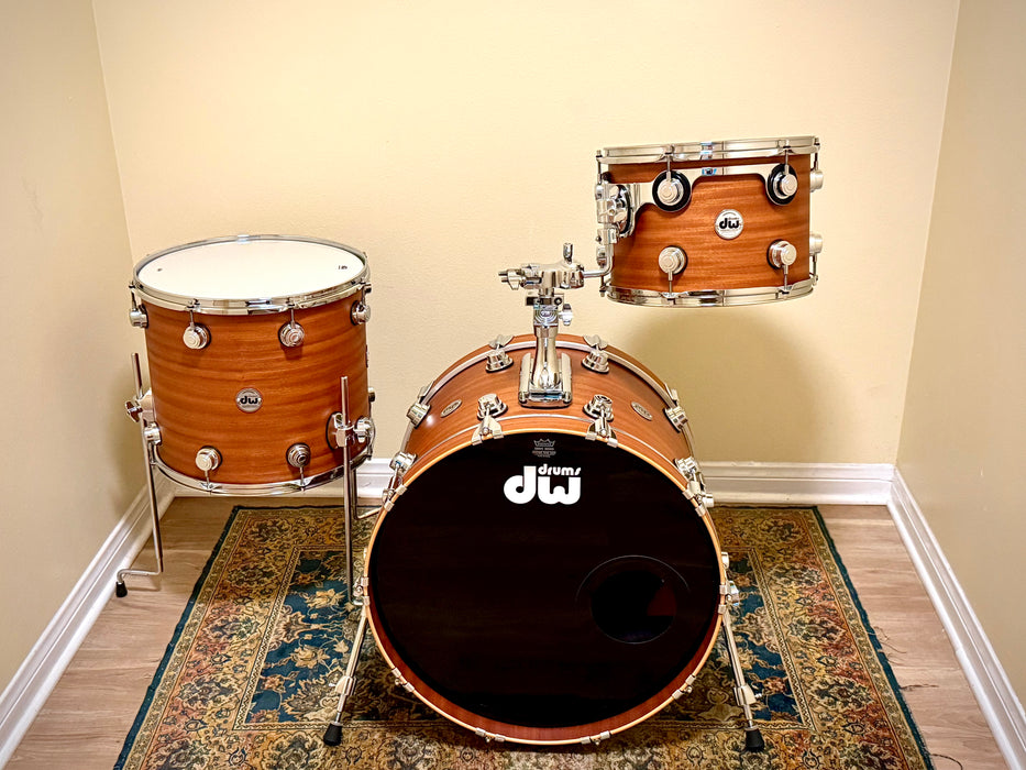 Custom DW Collector's Series EXOTIC MAHOGANY SPRUCE Drum Set 13", 16", 22" Mahogany Finish w/ Cases MINT