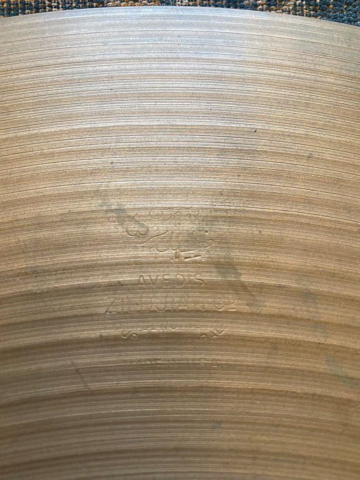 Ultra RARE ZILDJIAN 19” Medium Ride YES a 19”! 1936 g LIGHT