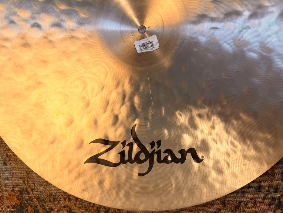 ZILDJIAN K LIGHT RIDE 22” Beautiful Light Complex Smoky Gem! 2556 g Plays Soft MELLOW!
