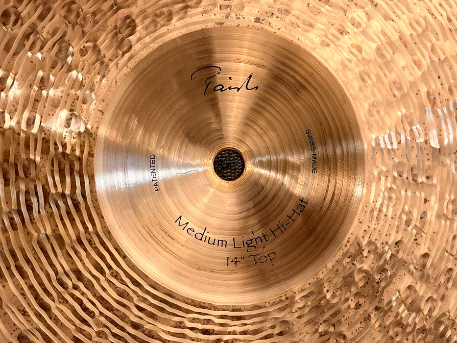 28 YR 1st ED Paiste Etched Logo Traditional Medium Light Hihats 14” 898 1190 g GOLDEN GLORIOUS! Rare