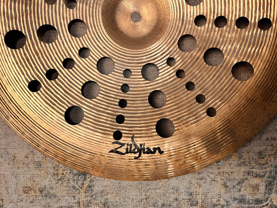Zildjian K Custom SPECIAL DRY TRASH China 18” PAPERTHIN at only 1198 g Perfect! Why Pay $460