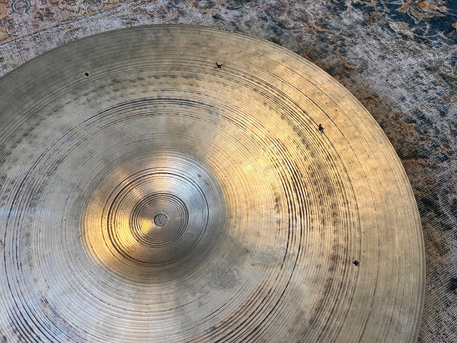 1950s VINTAGE Zildjian 18” Light Complex Crash Ride SIZZLE 1633 g ALL 8 Rivets