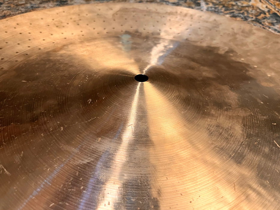 ISTANBUL AGOP China 20” TRADITIONAL Paper Thin ONLY 1267 g Very WIDE LIP Complex! Swish