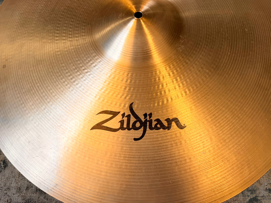 Zildjian SWEET RIDE 23” A 3034 g Glowing CLEAN! VERSATILE! Don’t Pay $500 For A GUESS!