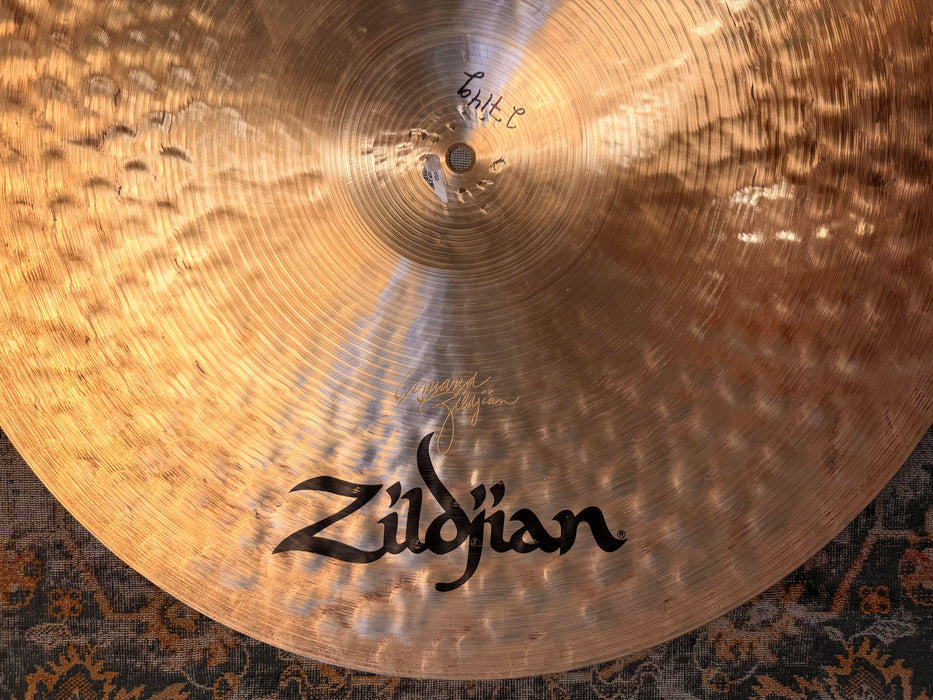 Zildjian K CONSTANTINOPLE Medium Ride 22” DARK DRY IMMACULATE Condition! 2714 g DON’T Pay l $800 For A Guess!!
