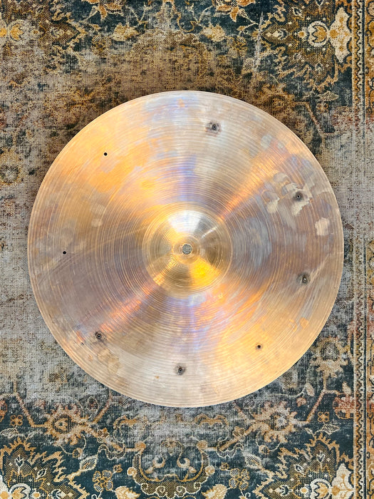 Light Complex 1960s Vintage Light SIZZLE Crash Ride 18” 1413 g Semi-Dry Dark