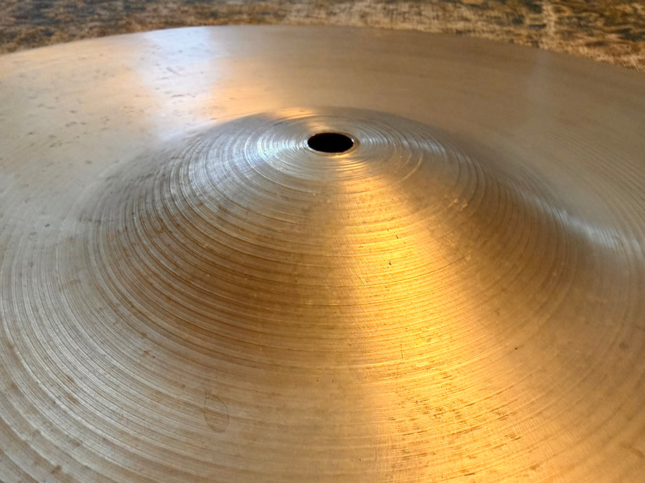 1960s Vintage Zildjian 22” BIG LUSH Light Crash Ride 2770 g Hand Hammered Smooth AMAZING