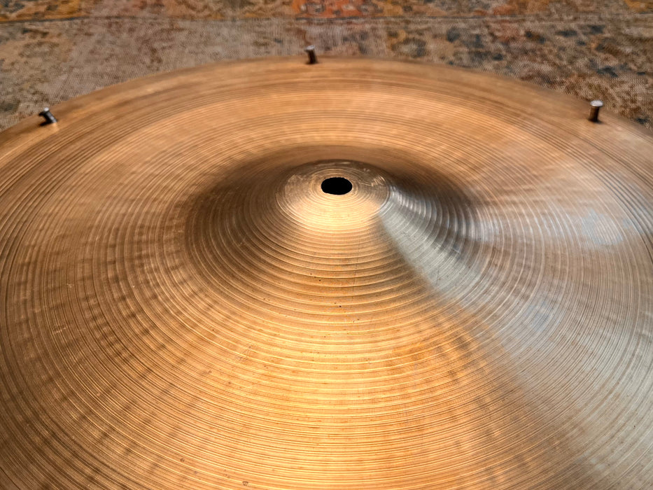 VINTAGE Zildjian 18” Light Complex Crash Ride SIZZLE 1622 g Hand Hammered Old School Rivets