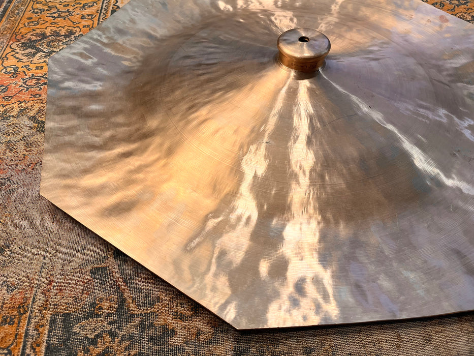 ENORMOUS UNIQUE NONAGON 27” 9 Sided CHINA Effects Cymbal 3438 g Beautiful!