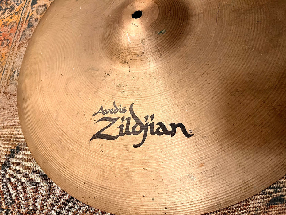 Zildjian Factory CRASH RIDE 20” FULL Crash With Solid BELL 2210 g Versatile! Don’t Pay $400!