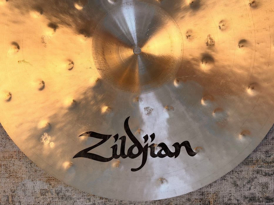 Zildjian K Custom SPECIAL DRY CRASH 18” DARK COMPLEX Thin At 1280 g WHY PAY $464??!!