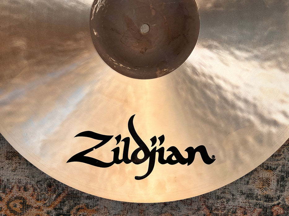Zildjian K SWEET CRASH 18” ONLY 1262 g PERFECT! Clean! Dark! DON’T Pay $420 For A Guess! Listen!