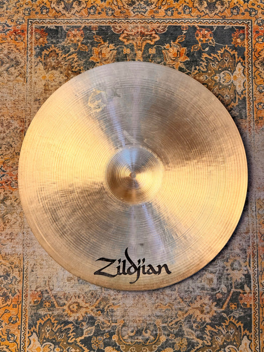 Very Rare Discontinued Zildjian K PRE AGED DRY LIGHT 22” Ride 2472 g CRASHES Magnificently! EARLY ONE!