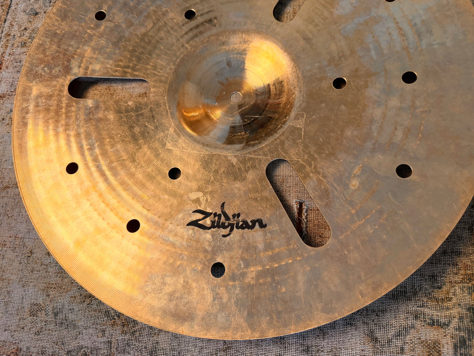 Zildjian A CUSTOM 18" EFX CRASH Thin Complex ONLY 1196 g Why Pay $420