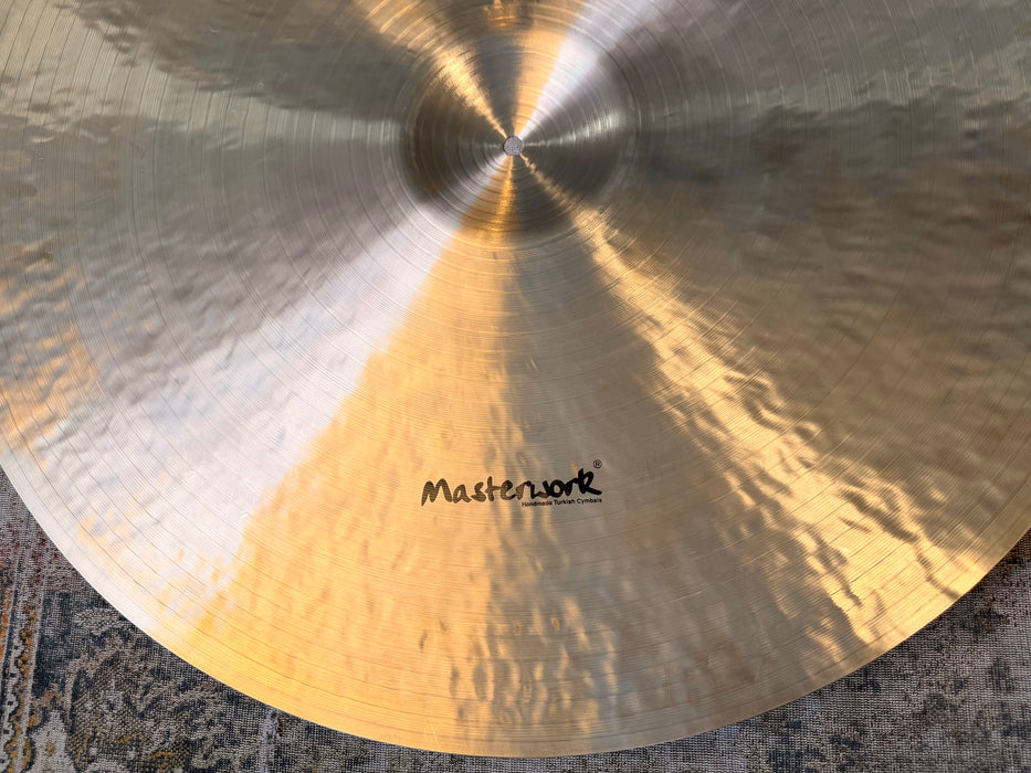28” GARGANTUAN GLORIOUS GLOWING Masterwork Jazz Master Crash Ride 3358 g MINT