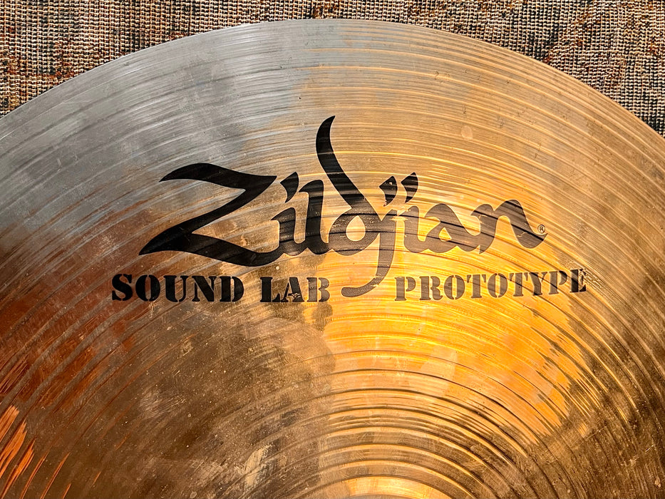 Unique Zildjian Brilliant PROTOTYPE KEROPE STYLE? 16” CRASH 1068 g Clean Shimmering Fast Crash!