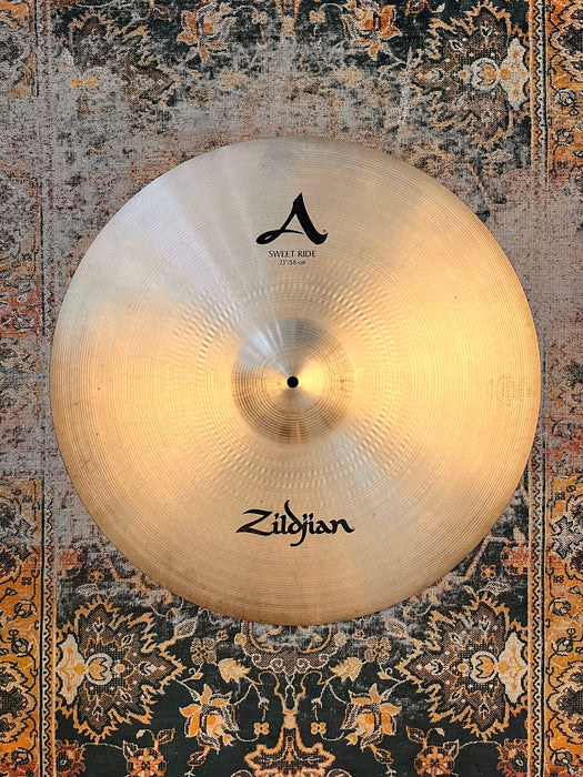 Zildjian SWEET RIDE 23” A 2950 g Glowing CLEAN! VERSATILE! Don’t Pay $465 For A GUESS!