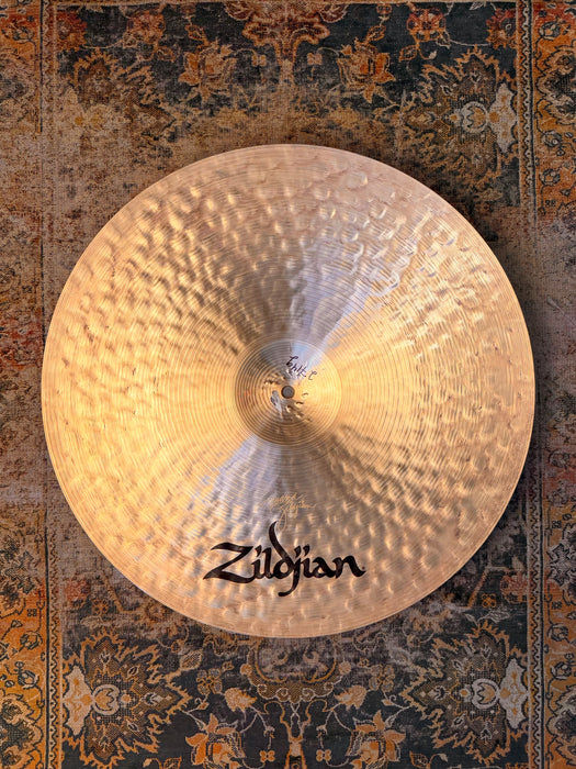 Zildjian K CONSTANTINOPLE Medium Ride 22” DARK DRY IMMACULATE Condition! 2714 g DON’T Pay l $800 For A Guess!!