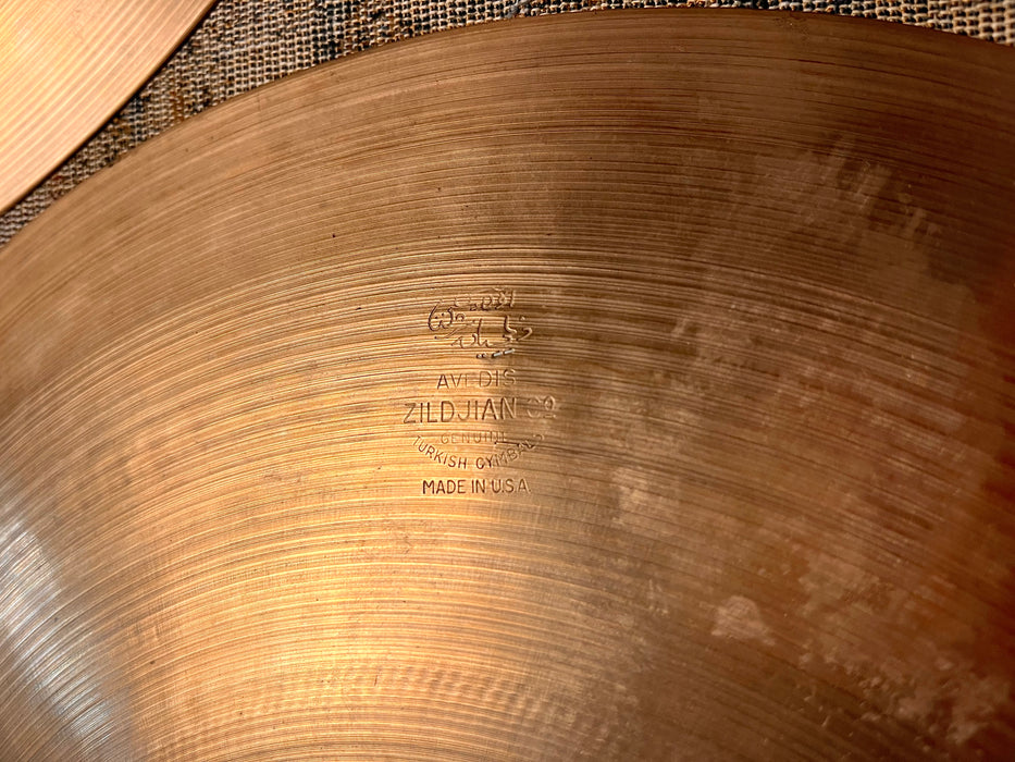 HUGE SUPER DARK 16” 1950s Vintage ZILDJIAN Hihats 1166 1062 g MASSIVE Glorious Truly FAT HATS