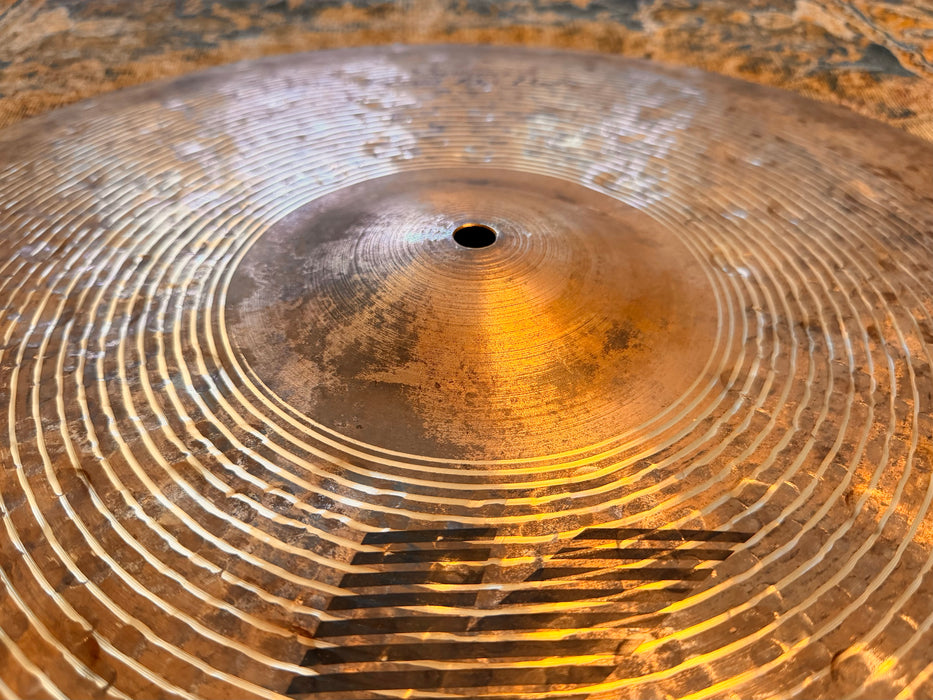 ZILDJIAN 23” K Custom Special Dry Ride DISCONTINUED! Dark Smoky Beautiful Organic Tone 3038 g