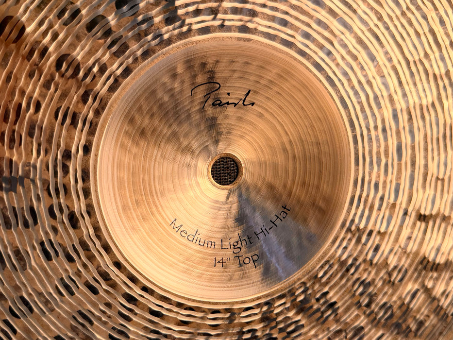 Paiste Traditional Medium Light 14" Hihats IMMACULATE SHAPE! 932 1232 g DON’T Pay $800! BEAUTIFUL HATS!