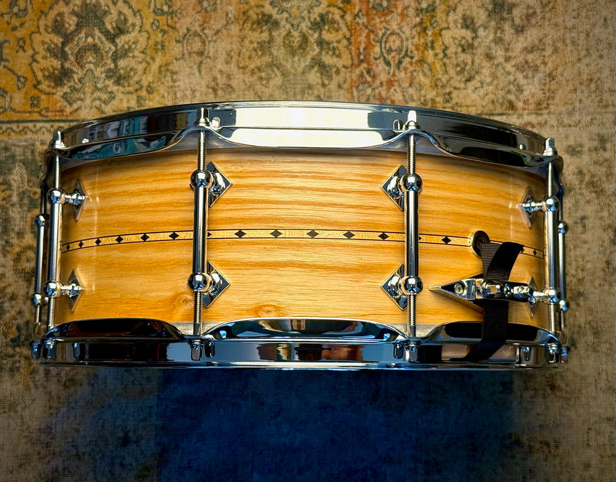 UNIQUE CRAVIOTTO Private Reserve SOLID ASH Snare Drum with Diamond Inlay! 5.5” X 14” STUNNING! Mint!
