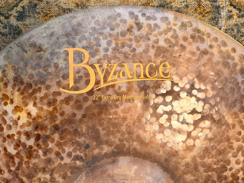 Meinl BYZANCE EXTRA DRY MEDIUM RIDE 22” Immaculate Condition! Crashes Beautifully! 2786 g DON’T PAY $609