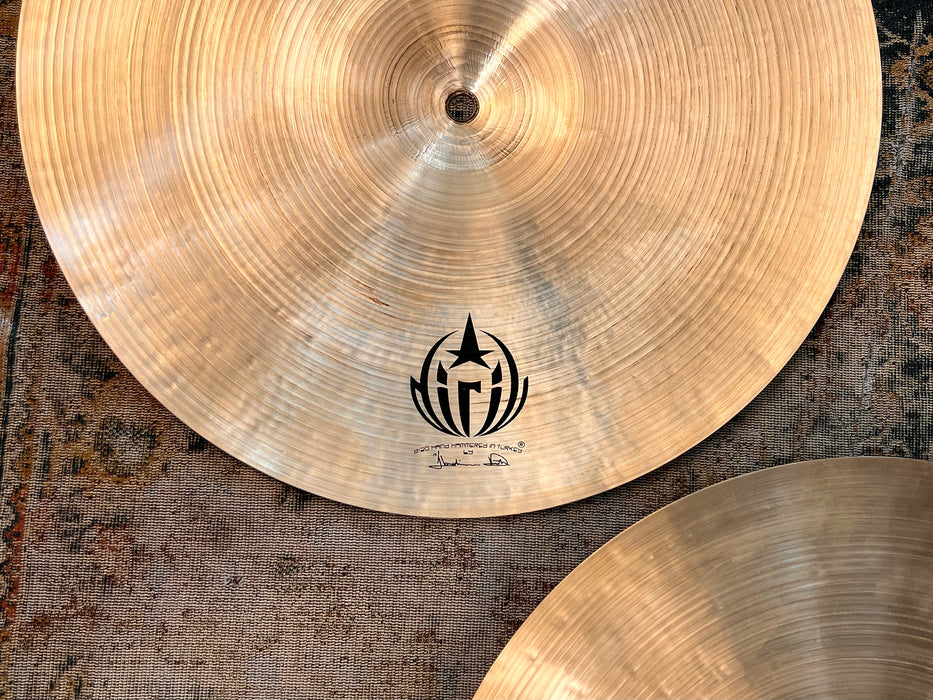 LIGHT Complex Massive Diril 16” Custom Hihats 1058 1370 g PERFECT! Gorgeous Serrated Lathing