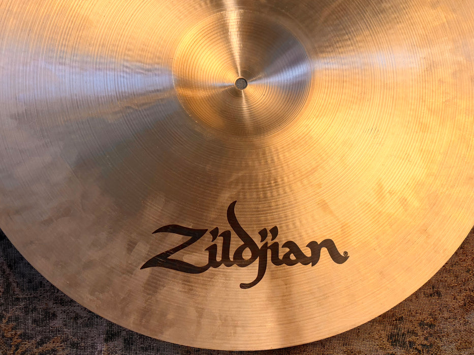 Zildjian SWEET RIDE 21” CRASH Only 2366 g Glowing Warm! Versatile! CLEAN! Why Pay $445?