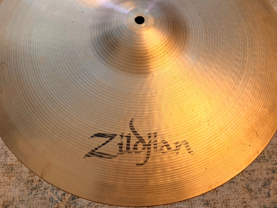 Discontinued FULL Zildjian FACTORY ROCK Crash 18”  HUGE Iconic Crash Crash/Ride Tone 1722 g