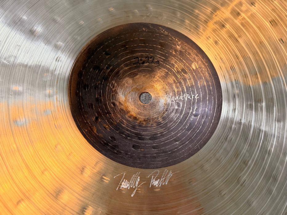 UNIQUE TIMOTHY ROBERTS SIGNATURE 22" Ride Crash Dark Complex & Smoky! 2522 g Low Profile! PERFECT