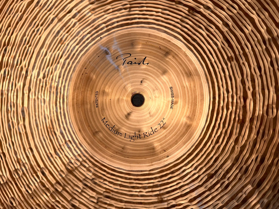 RARE Paiste TRADITIONAL 22” Medium Light Ride CLEAN! Aged Beautifully And Long Discontinued! 2844 g