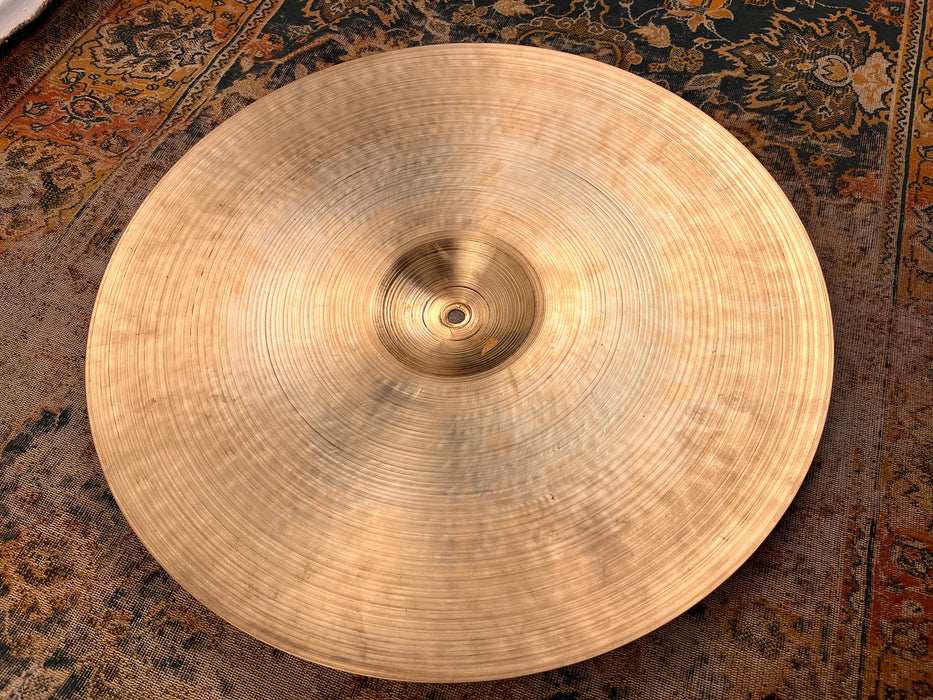 LIGHT COMPLEX Vintage 1950s Zildjian 19” Crash Ride 1738 g Airy RARE Hand Hammered