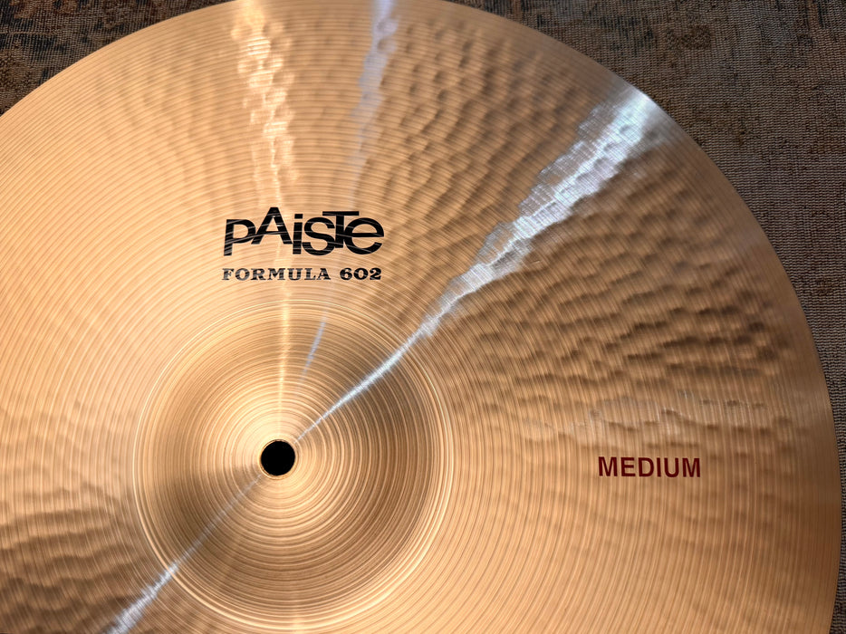 PAISTE 602 18” FACTORY STAMPED MEDIUM CRASH RIDE IMMACULATE Shape! 1616 g Don’t Pay $614!!