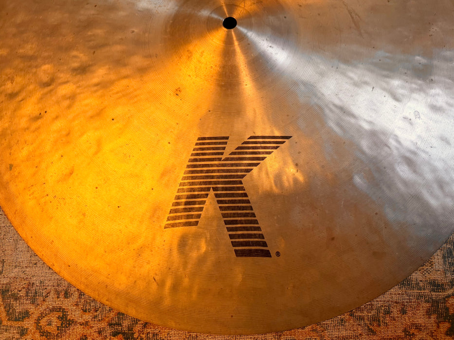 ZILDJIAN K LIGHT RIDE 22” Beautiful Light Complex Smoky Gem! 2556 g Plays Soft MELLOW!