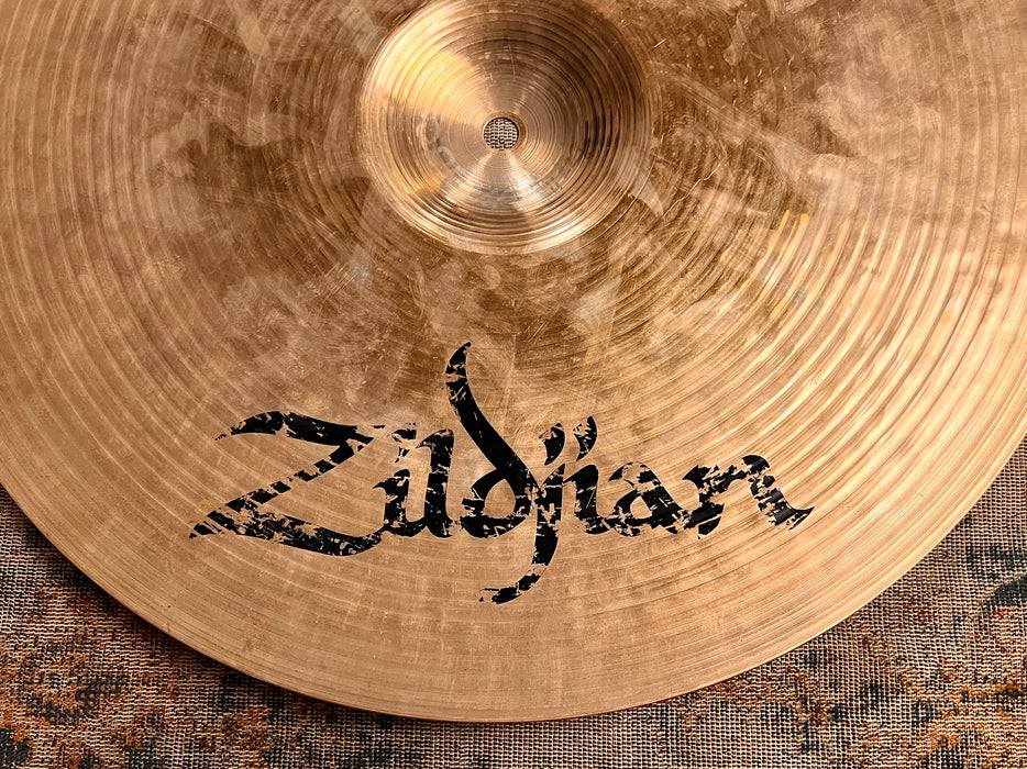 Vintage Zildjian 1980s K DARK CRASH 16” Brilliant Finish 1122 g FAMOUS 80s K SHIMMER