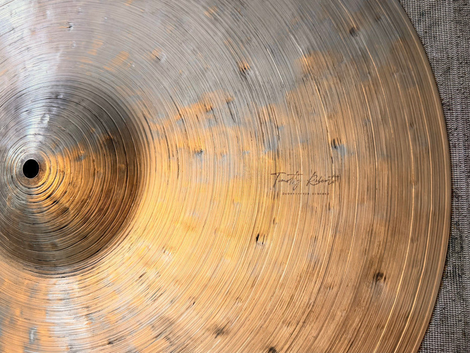 UNIQUE TIMOTHY ROBERTS SIGNATURE 22" Ride Crash Dark Complex & Smoky! 2522 g Low Profile! PERFECT