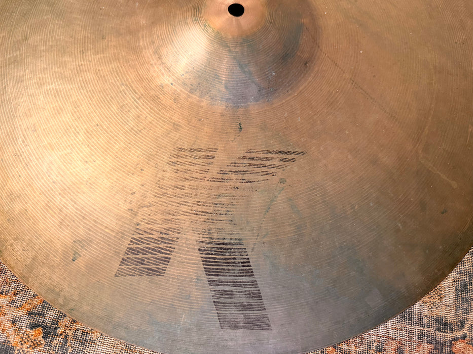 Vintage Zildjian EAK RIDE Crash THIN 20” at ONLY 2180 g Hand Hammered Semi-Dry And CRASHABLE! Dark Patina