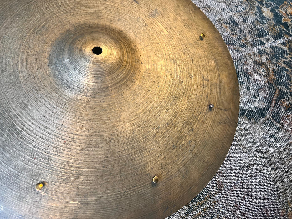 1950s VINTAGE Zildjian 18” Light Complex Crash Ride SIZZLE 1633 g ALL 8 Rivets
