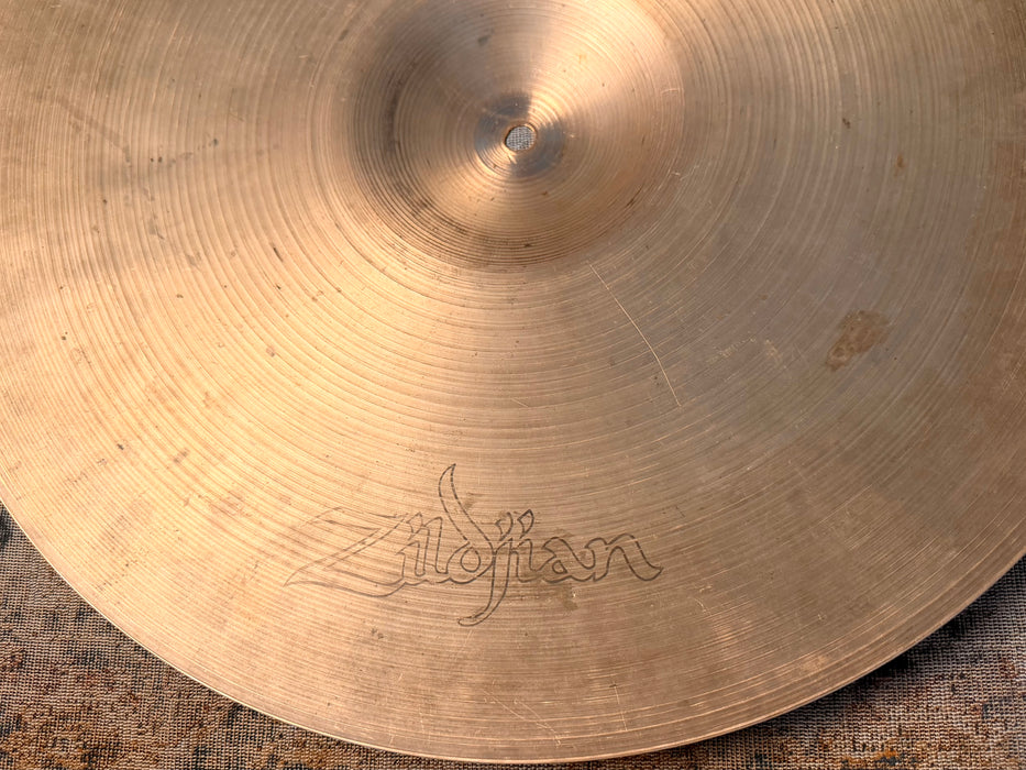 AMAZING Thin Big Vintage Zildjian Crash 20” ONLY 1592 g SOUNDS Incredible! LIGHT RIDE or THIN CRASH RIDE!