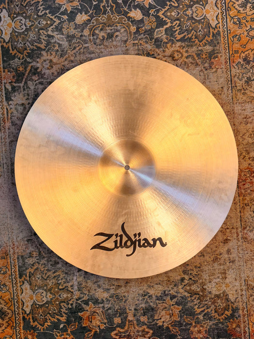 Zildjian SWEET RIDE 21” CRASH Only 2366 g Glowing Warm! Versatile! CLEAN! Why Pay $445?
