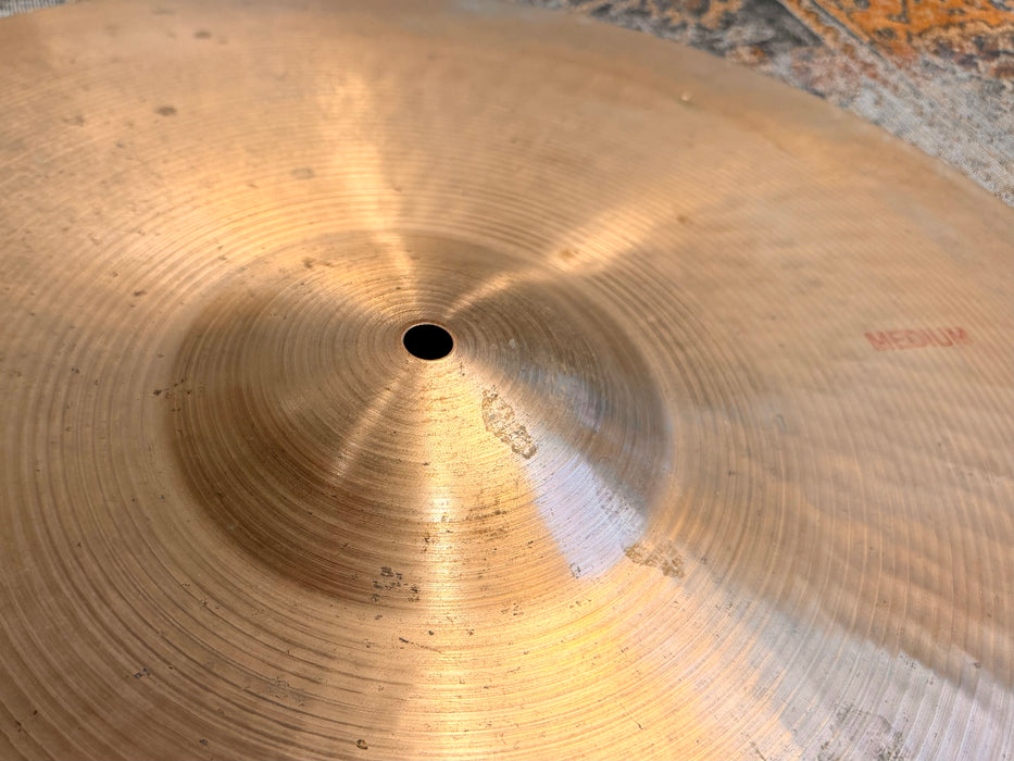 Rare Vintage Paiste 602 Pre Serial 22” FACTORY “MEDIUM” Ride Crash at ONLY 2790 g CLEAN Light and SHIMMERING! Sounds Amazing!
