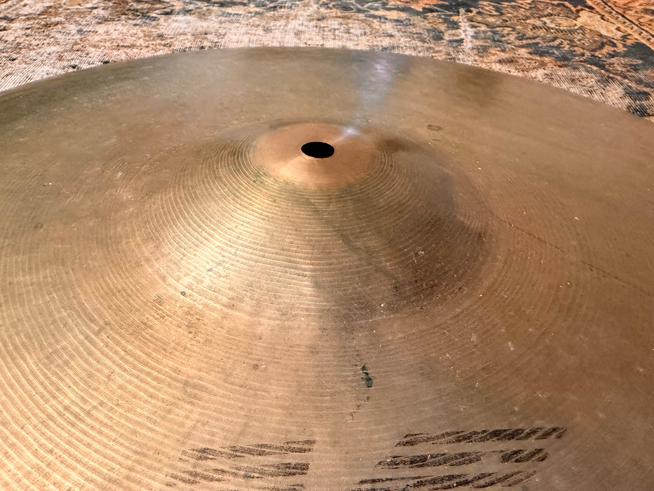 Vintage Zildjian EAK RIDE Crash THIN 20” at ONLY 2180 g Hand Hammered Semi-Dry And CRASHABLE! Dark Patina