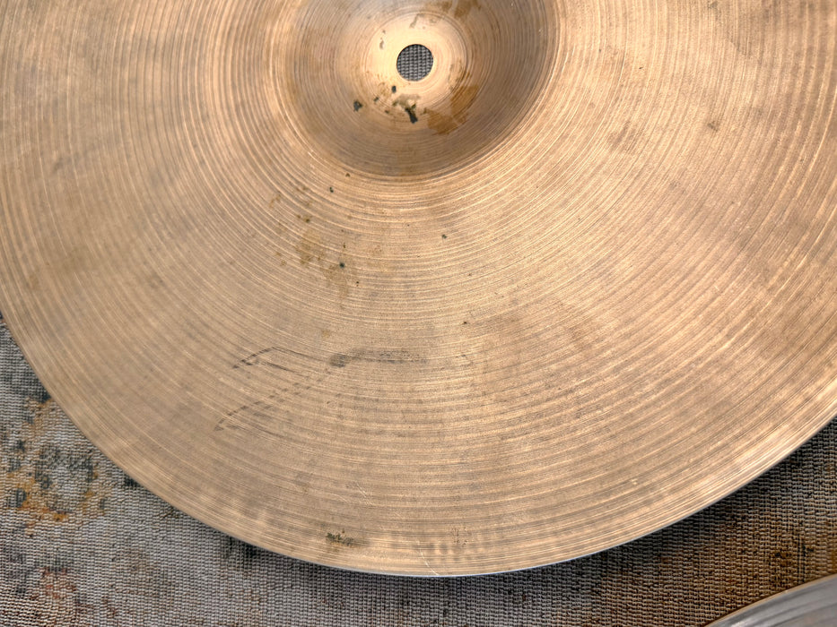 Vintage Zildjian New Beat 14” Hihats TIGHT DRY Versatile! Amazing Tone 1044 1450 g Don’t Pay $520!