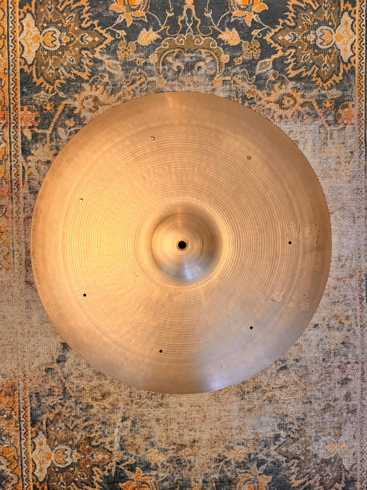 Goldilocks Vintage 1950s Zildjian 20” Sizzle Ride 2636 g Strong Definition Sizzle + Dark! Very Smooth!