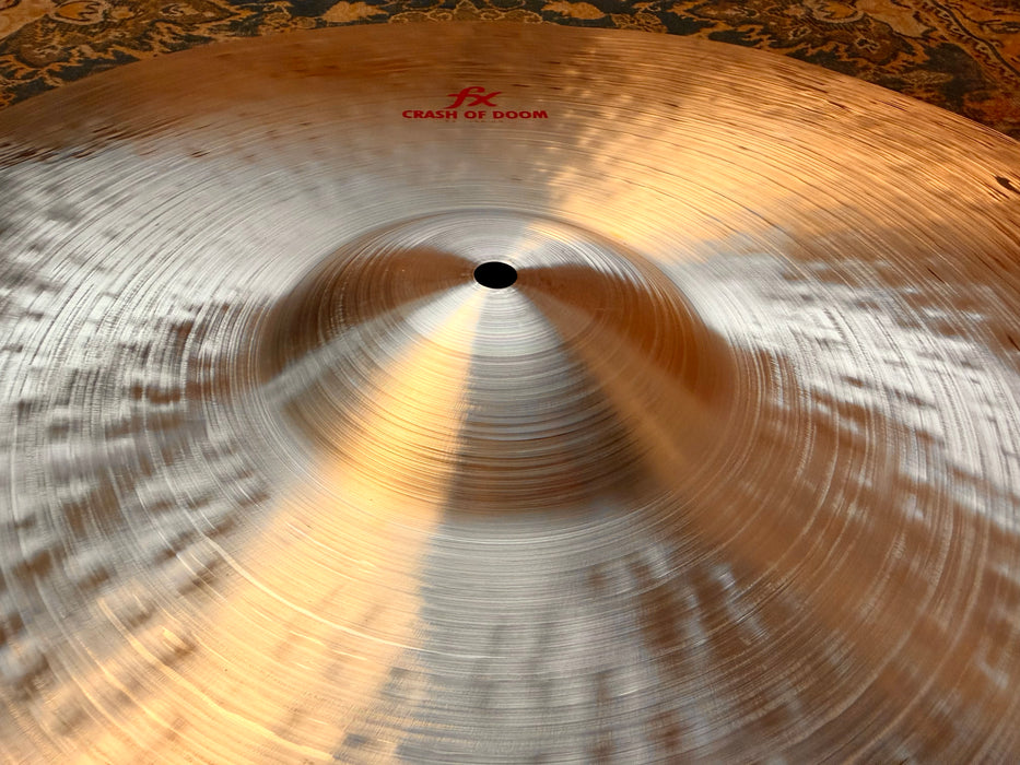 Zildjian Oriental 22” CRASH OF DOOM IMMACULATE Cond! DRIER ONE - GREAT ALTERNATE RIDE! Dark Low 2875 g