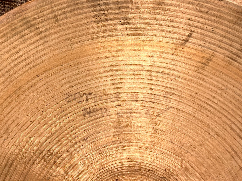 THIN TOP Vintage Zildjian New Beat 14” Hihats Only 851 1320 g LIGHT! AMAZING Tone! SEMI-DRY